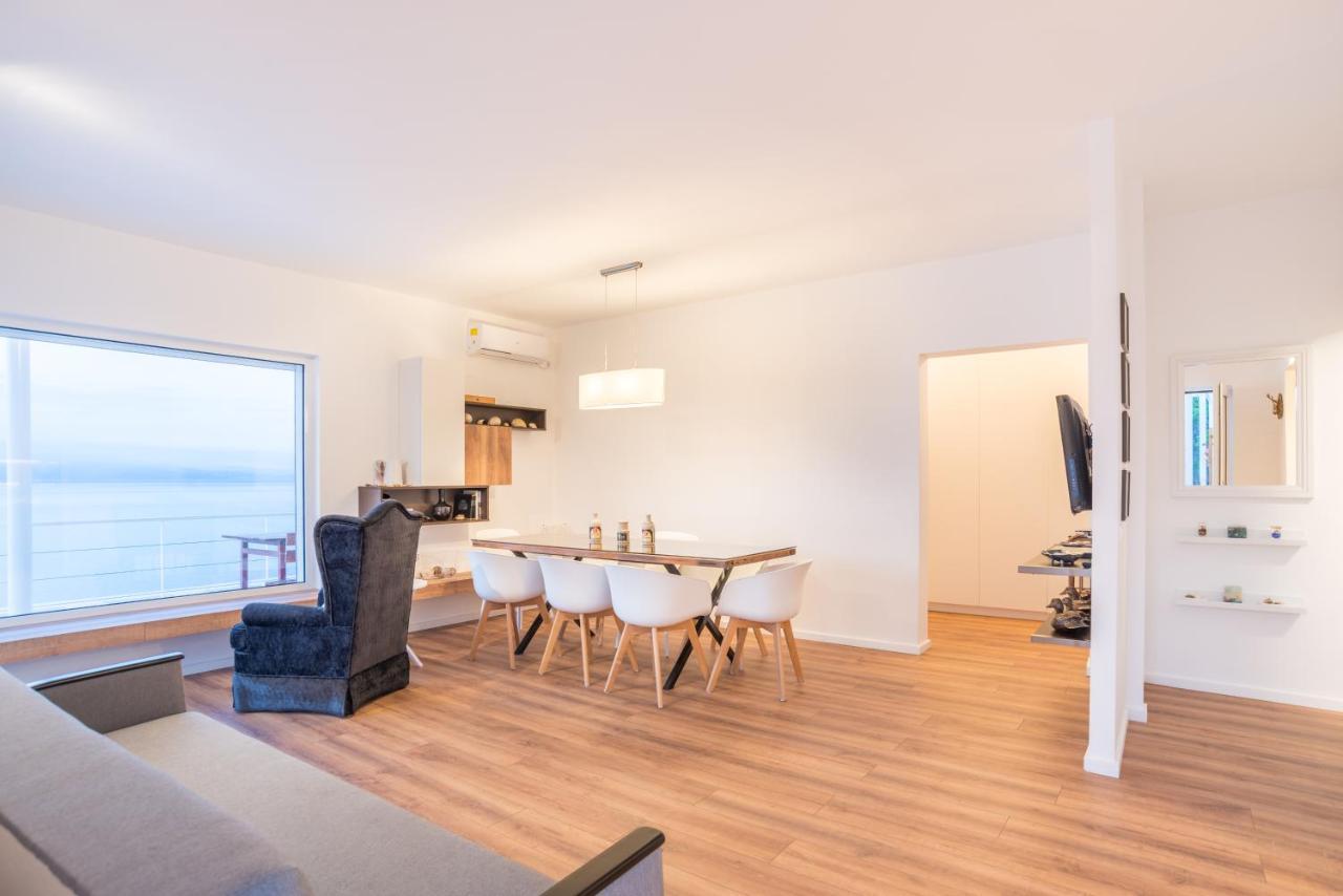 Epipleon Suites Agioi Apostoloi  Exteriör bild