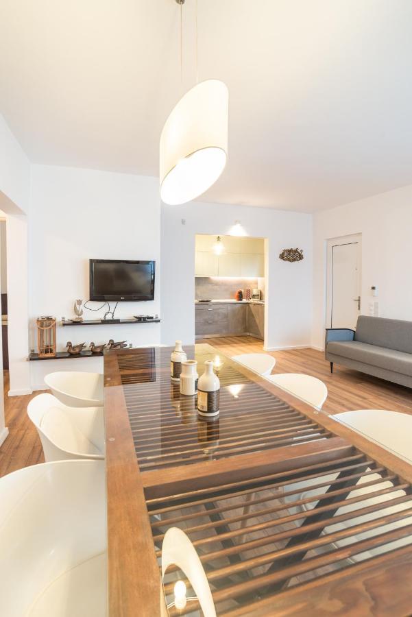 Epipleon Suites Agioi Apostoloi  Exteriör bild