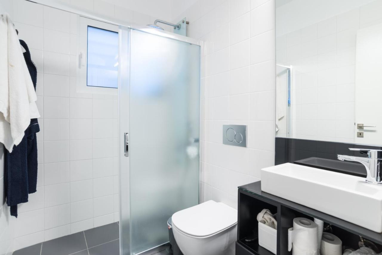 Epipleon Suites Agioi Apostoloi  Exteriör bild