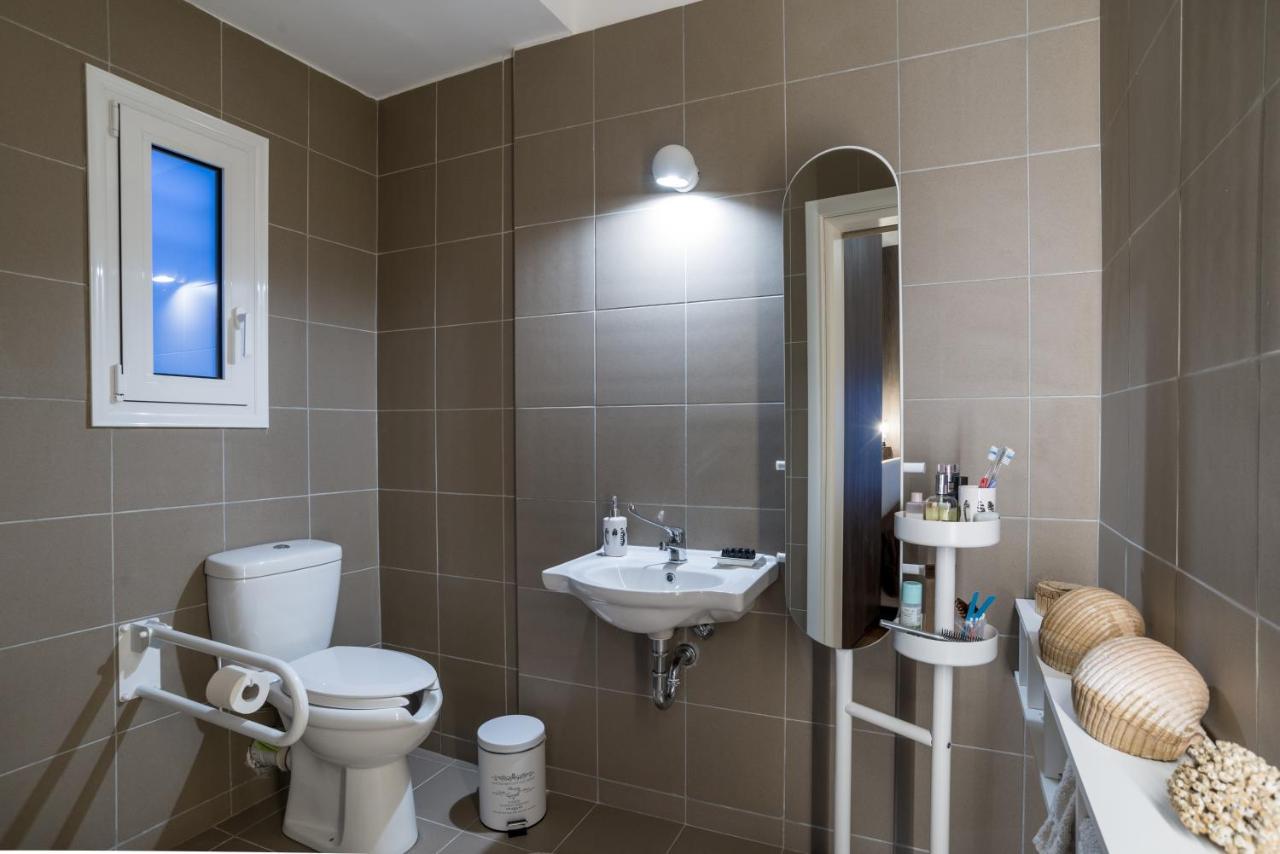 Epipleon Suites Agioi Apostoloi  Exteriör bild