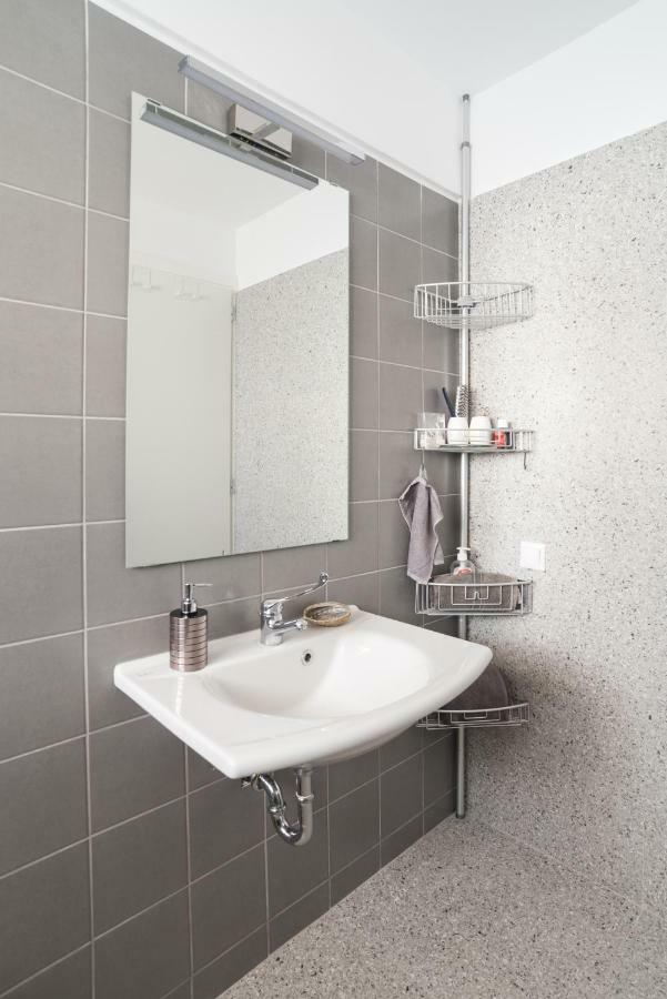 Epipleon Suites Agioi Apostoloi  Exteriör bild